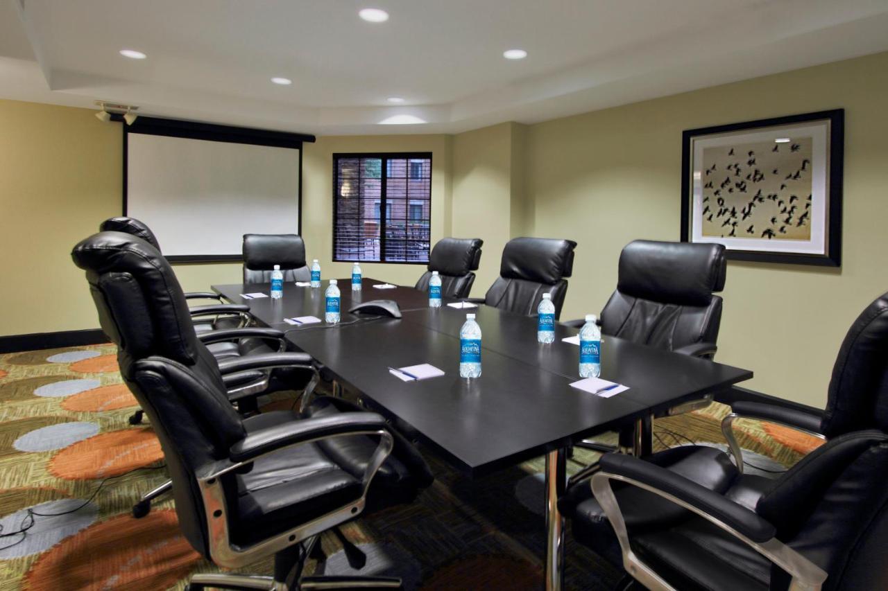 Staybridge Suites Tysons - Mclean By Ihg Ngoại thất bức ảnh